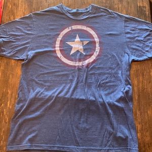 Marvel Captain America Graphic T-Shirt L